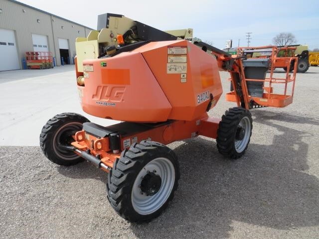 2018 JLG 340AJ-6