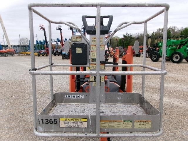 2019 JLG T350-15