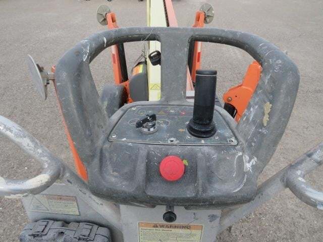 2018 JLG T350-19