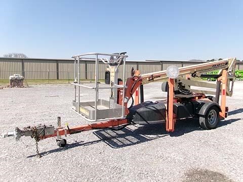 2019 JLG T350