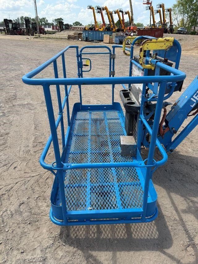 2018 Genie S-85XC-34