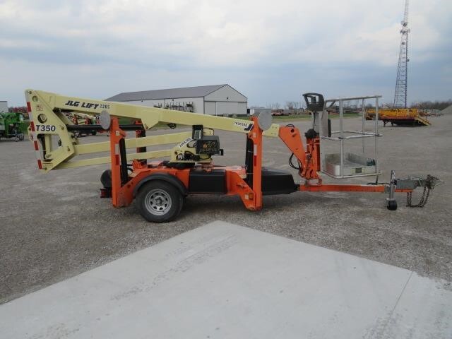 2019 JLG T350-5