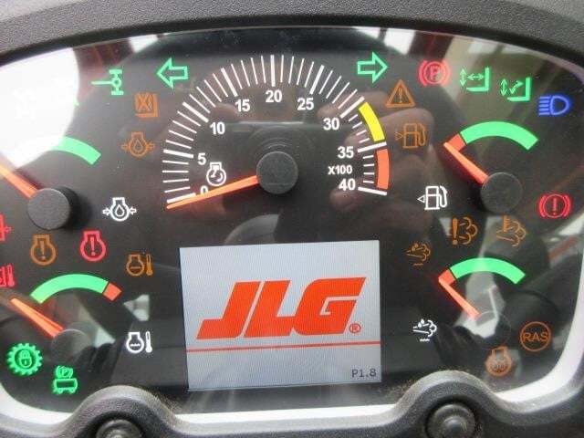 2025 JLG 1055-33