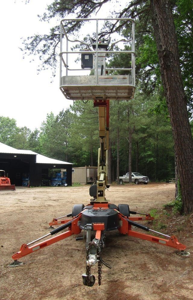 2018 JLG T350-7