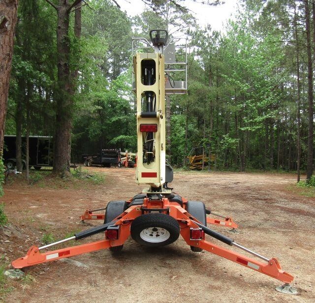 2018 JLG T350-8