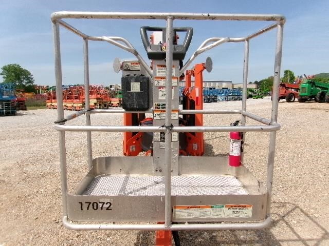 2023 JLG T500J-14