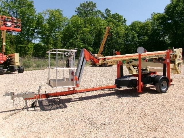 2023 JLG T500J