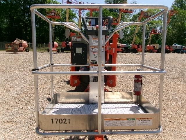 2023 JLG T500J-14