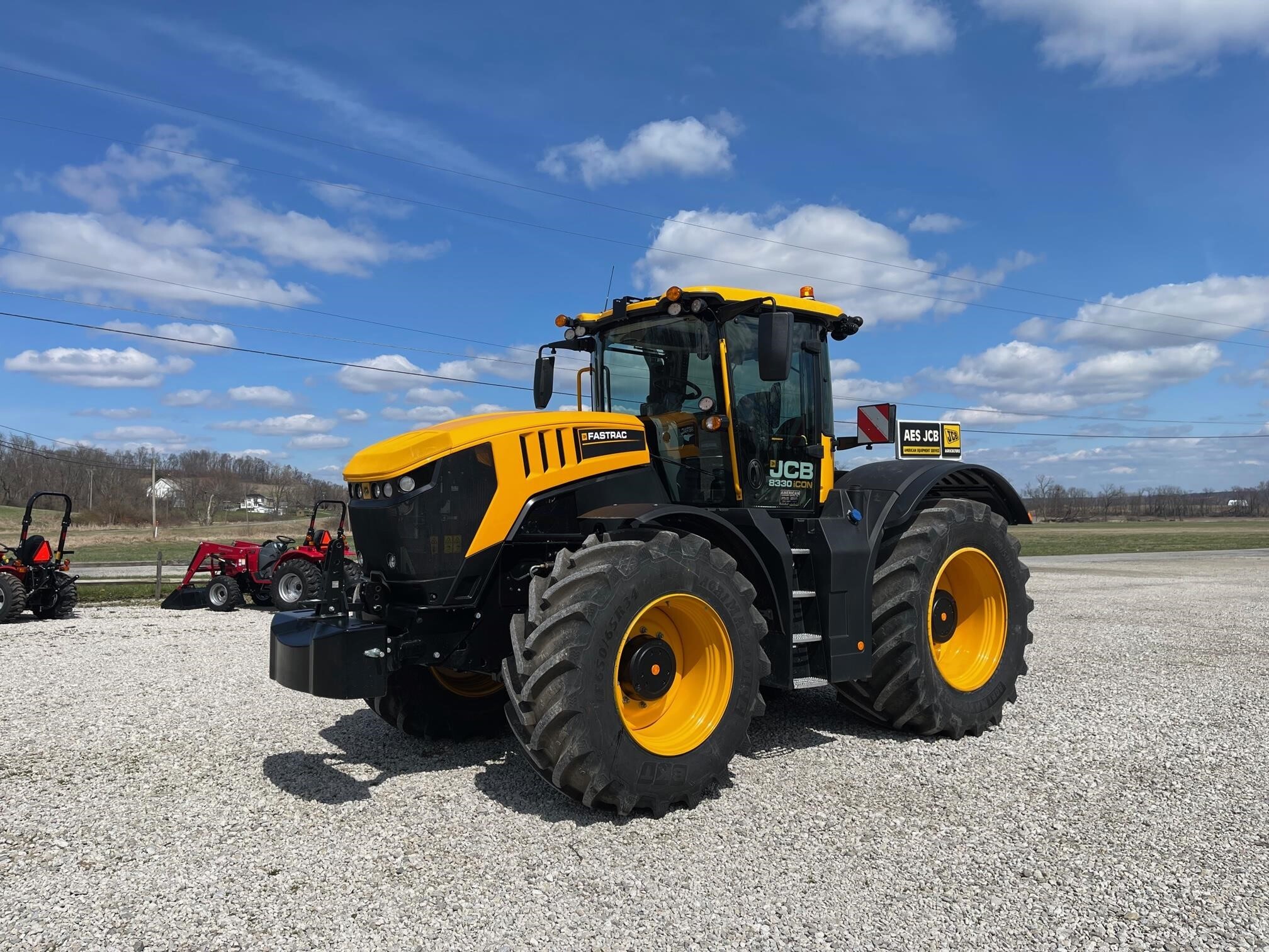 Photo of a 2025 JCB FASTRAC 8330
