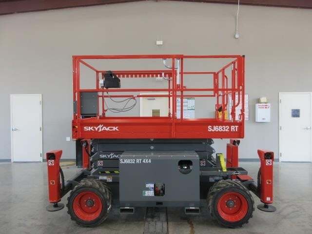 2026 Skyjack SJ-6832RT