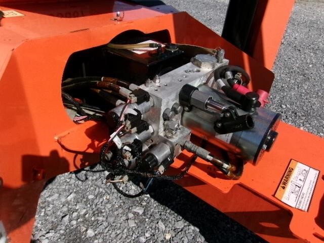 2020 JLG T500J-11