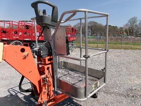 2020 JLG T350-16