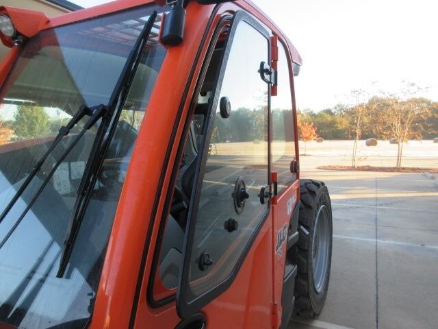 2026 JLG 742-16