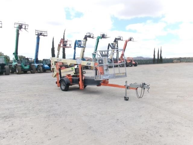 2019 JLG T350-3