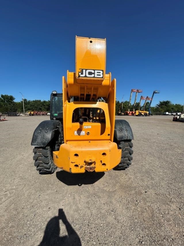 2022 JCB 510-56-2