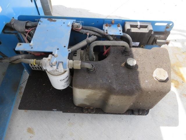2017 Genie GS-2632-14
