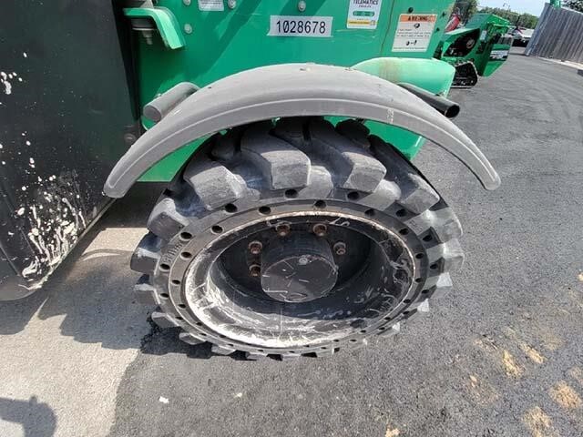 2017 Genie GTH-5519-11