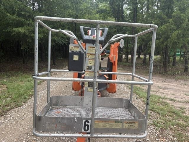 2019 JLG T500J-7