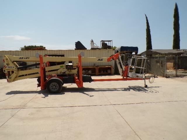 2019 JLG T500J-4