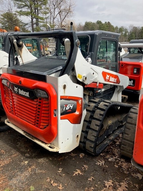 2023 Bobcat T64