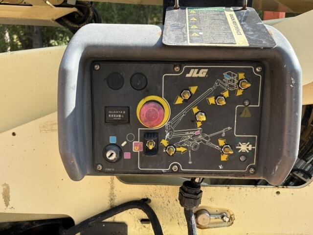 2019 JLG T500J-12