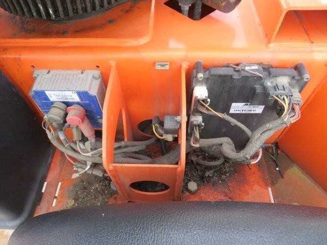 2019 JLG T350-20