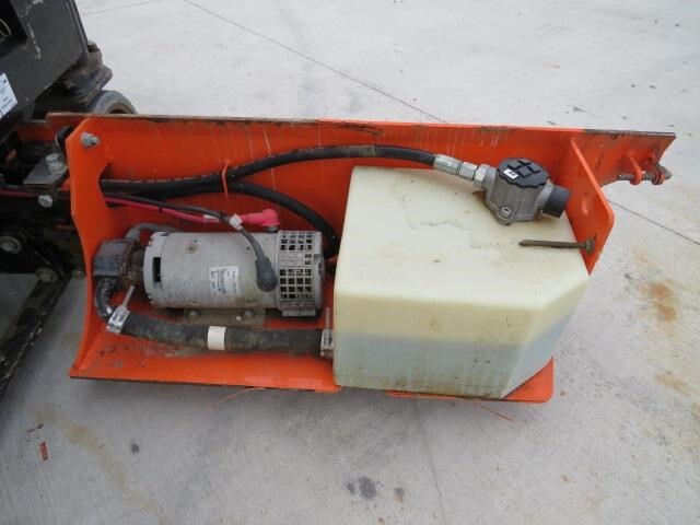 2020 JLG 1932R-17