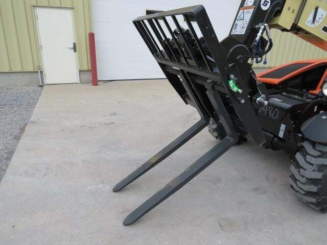 2025 JLG G5-18A-9