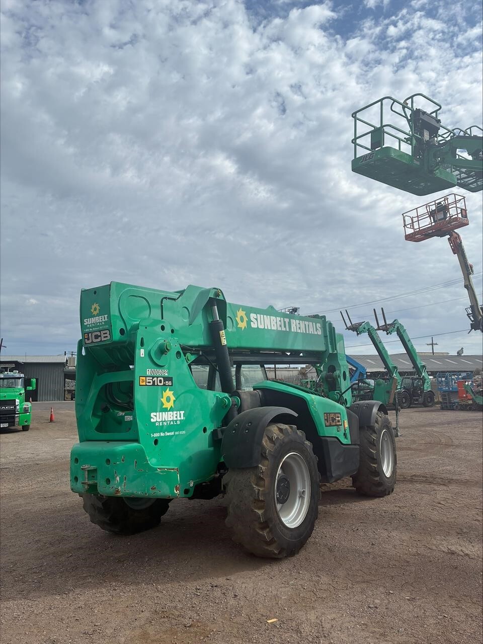 2017 JCB 510-56-4