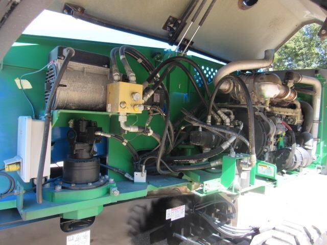 2021 Genie S-80X-17