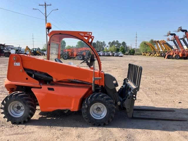 2021 SkyTrak 3013-3