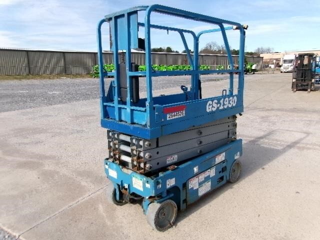 2018 Genie GS-1930