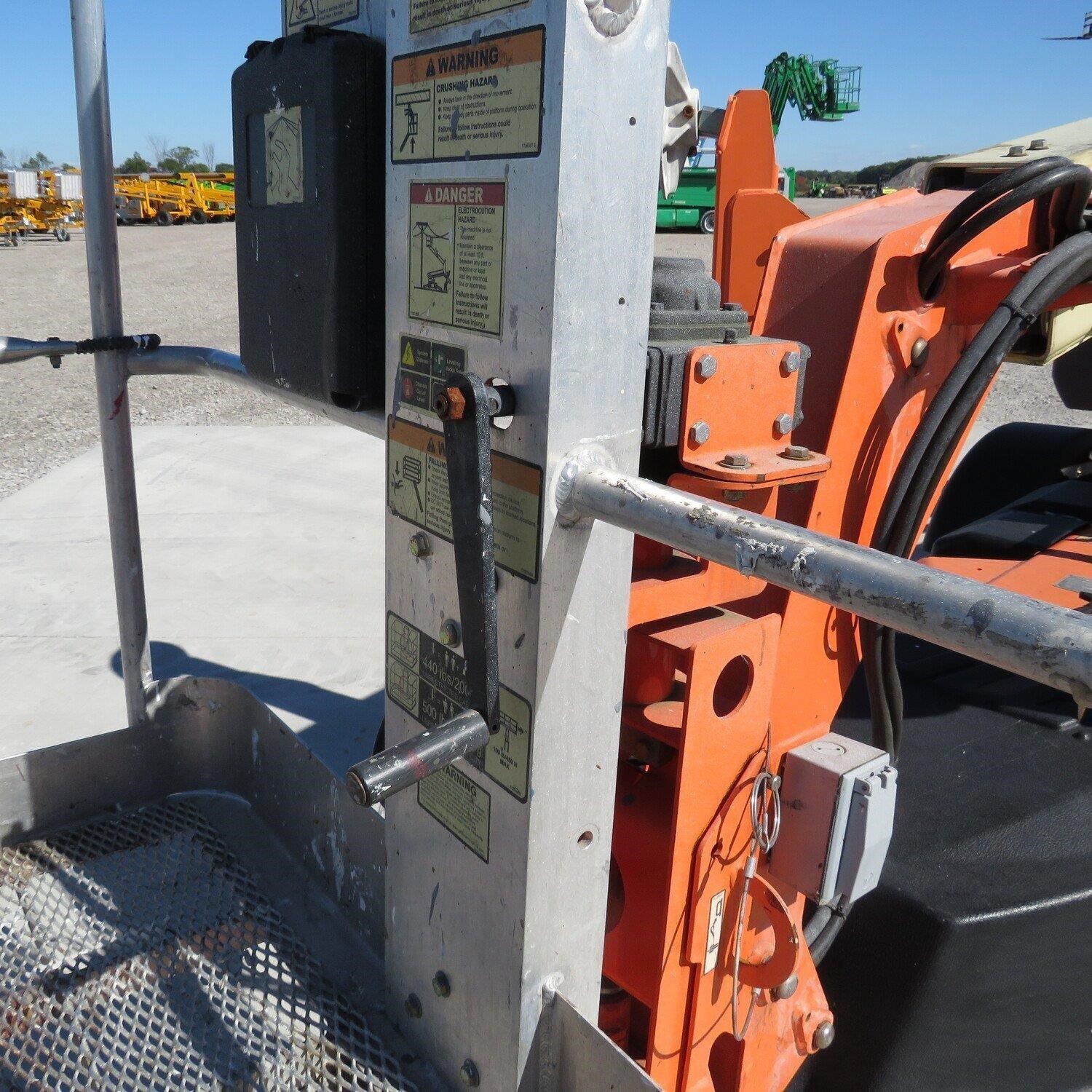 2019 JLG T350-14
