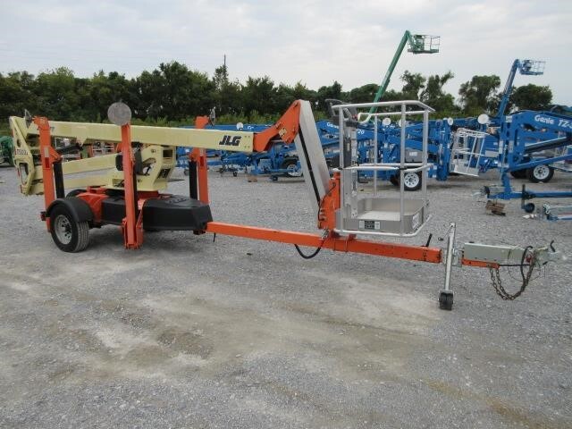 2018 JLG T500J-2
